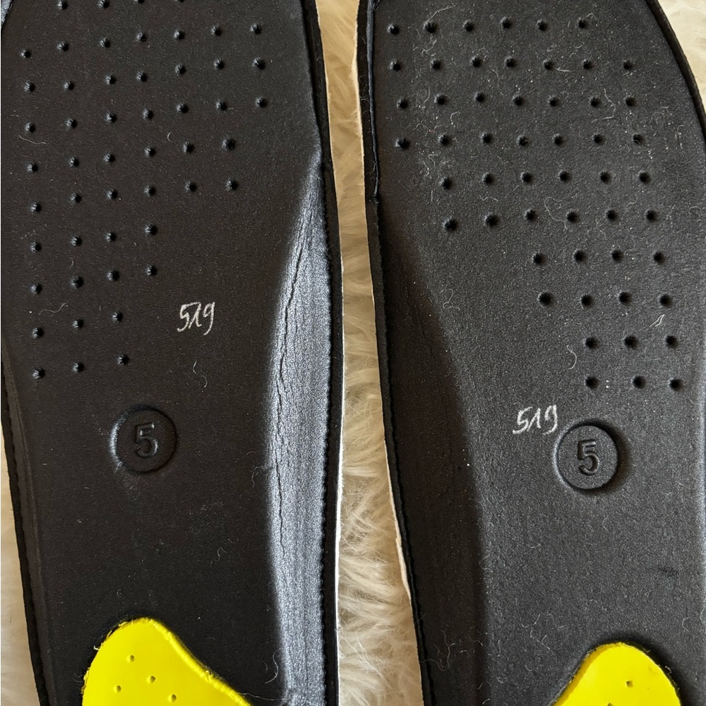 NEW Blundstone Sheepskin Footbed size 5AU - Picture 2 of 3